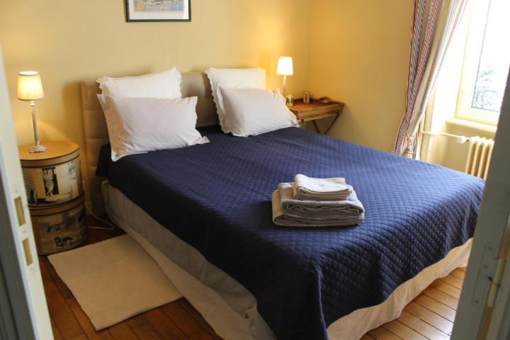 Au Fil De L'Aulne Bed & Breakfast Chateauneuf-du-Faou Exterior photo